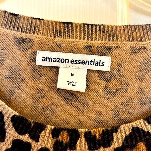 Amazon Essentials leopard print sweater! - Picture 3 of 9